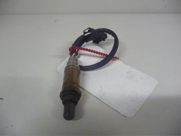 Używane Sonda lambda Peugeot 106 II 1.1 XN,XR,XT,Accent Cena € 35,00 Procedura marży oferowane przez De Vos Onderdelen