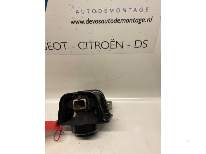 Used Engine mount Peugeot 308 SW (4E/H) 1.6 16V THP 150 Price € 35,00 Margin scheme offered by De Vos Onderdelen