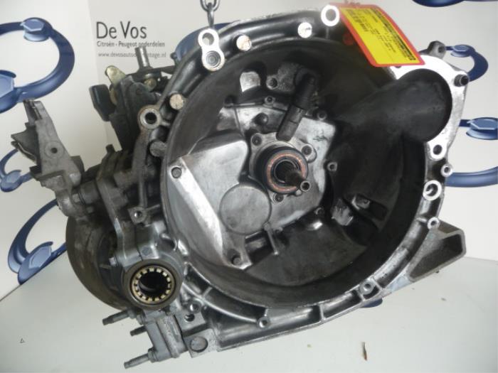 Usagé Boîte de vitesse Peugeot 407 Prix € 650,00 Règlement à la marge proposé par De Vos Onderdelen