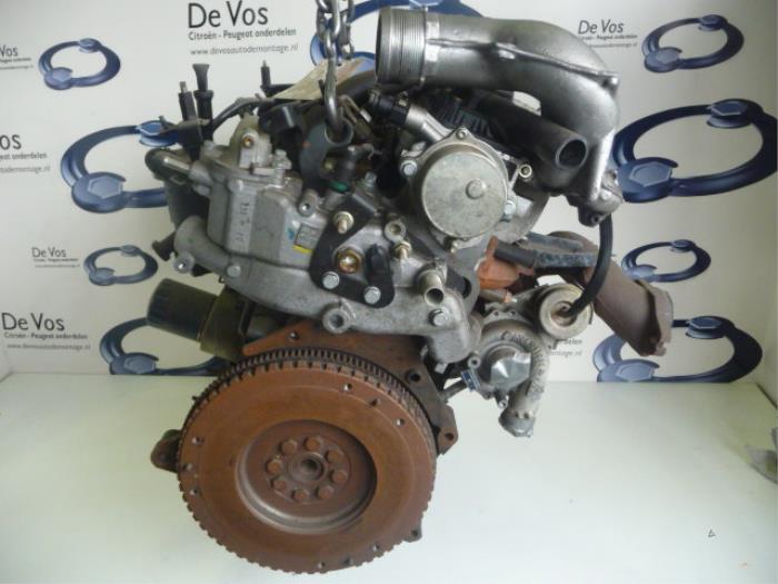 Motor de un Citroen Xantia 2000