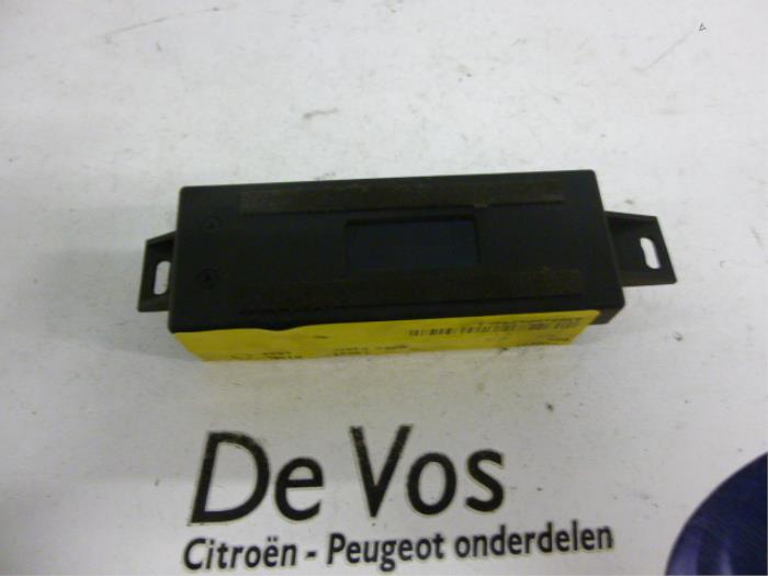 Begagnade Klocka Peugeot 605 (6B) 2.0 SL,SLi Pris € 25,00 Marginaltabell erbjuds av De Vos Onderdelen