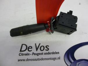 Used Steering column stalk Peugeot 607 (9D/U) 2.2 HDi 16V FAP Price € 35,00 Margin scheme offered by De Vos Autodemontagebedrijf