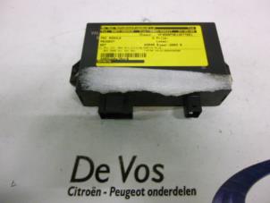 Usagé Module PDC Peugeot 807 2.0 16V Prix € 70,00 Règlement à la marge proposé par De Vos Autodemontagebedrijf