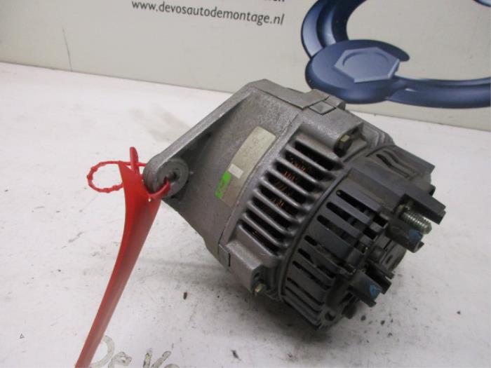 Dynamo van een Citroën Xantia Break (X1/2) 1.8i X,SX 1997