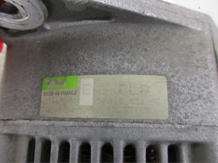 Dynamo van een Citroën Xantia Break (X1/2) 1.8i X,SX 1997