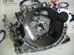 Used Gearbox Citroen C6 (TD) 2.2 HdiF 16V Price € 800,00 Margin scheme offered by De Vos Autodemontagebedrijf