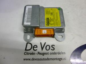 Używane Modul poduszki powietrznej Peugeot 106 II 1.6 GTi 16V Cena € 70,00 Procedura marży oferowane przez De Vos Autodemontagebedrijf