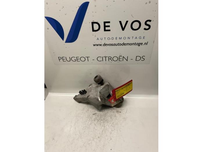 Used Engine mount Citroen C5 I Berline (DC) 3.0 V6 24V Price € 35,00 Margin scheme offered by De Vos Onderdelen