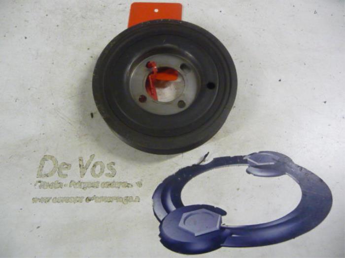 Crankshaft pulley from a Peugeot 607 2003