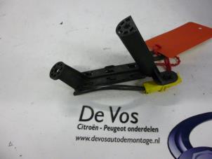 Usados Antena de presión de neumáticos Peugeot 407 Precio € 10,00 Norma de margen ofrecido por De Vos Autodemontagebedrijf