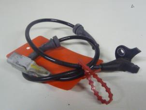 Usados Sensor ABS Peugeot 3008 I (0U/HU) 2.0 HDiF 16V Precio € 20,00 Norma de margen ofrecido por De Vos Onderdelen