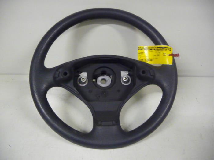 Steering wheel from a Peugeot 306 (7A/C/S) 2.0 XSi,ST 1996