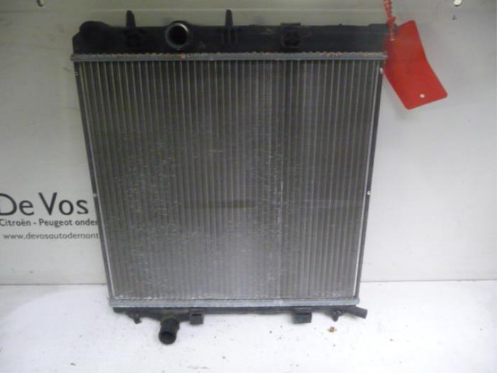 Usagé Radiateur Peugeot 207 Prix € 55,00 Règlement à la marge proposé par De Vos Onderdelen
