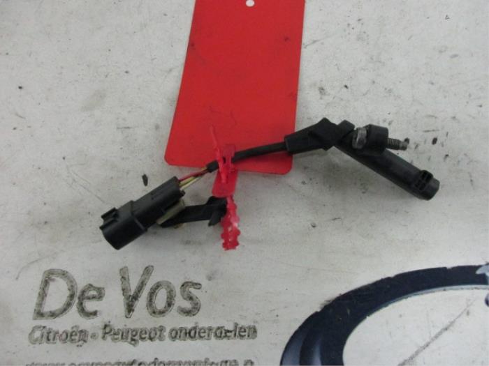 Usados Sensor BDP Peugeot 407 (6C/J) 2.7 HDi V6 24V Precio € 25,00 Norma de margen ofrecido por De Vos Onderdelen