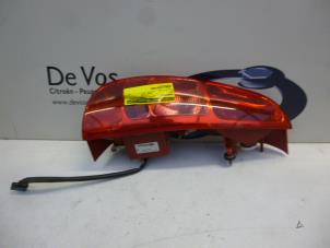 Used Taillight, right Peugeot 807 2.0 16V Price € 55,00 Margin scheme offered by De Vos Autodemontagebedrijf