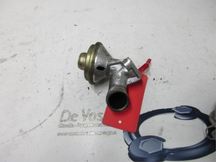 Gebrauchte AGR Ventil Peugeot 206 (2A/C/H/J/S) 1.4 HDi Preis € 25,00 Margenregelung angeboten von De Vos Onderdelen