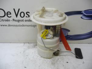 Used Electric fuel pump Peugeot 407 (6D) 3.0 V6 24V VVT Price € 70,00 Margin scheme offered by De Vos Autodemontagebedrijf
