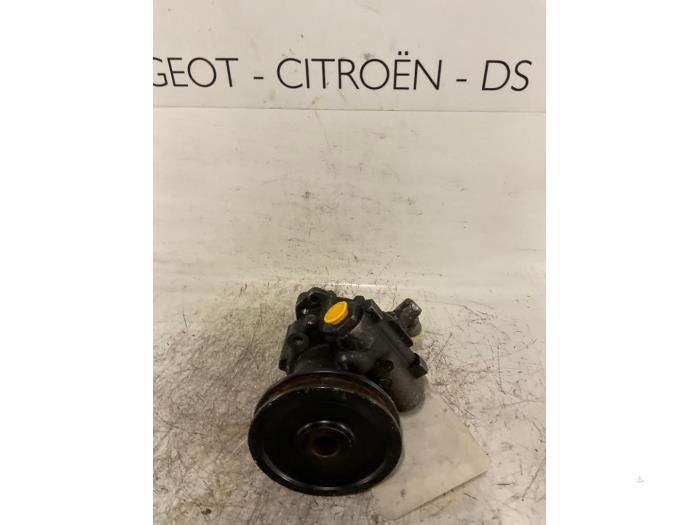 Usagé Pompe de direction Citroen Jumper Prix € 100,00 Règlement à la marge proposé par De Vos Onderdelen
