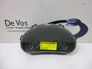 Used Odometer KM Peugeot 206 (2A/C/H/J/S) 1.4 HDi Price € 55,00 Margin scheme offered by De Vos Autodemontagebedrijf