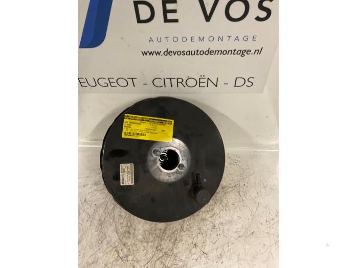 Usagé Servo frein Citroen Picasso Prix € 45,00 Règlement à la marge proposé par De Vos Onderdelen