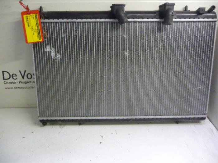 Used Radiator Citroen C6 (TD) 2.2 HdiF 16V Price € 100,00 Margin scheme offered by De Vos Onderdelen