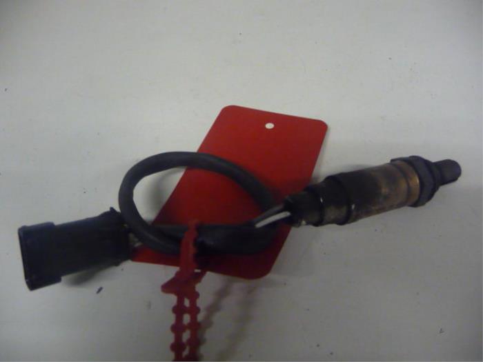 Usagé Sonde lambda Peugeot 406 (8B) 1.8 16V Prix € 45,00 Règlement à la marge proposé par De Vos Onderdelen