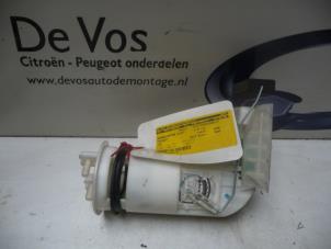 Gebrauchte Kraftstoffpumpe Elektrisch Peugeot 106 II 1.0 Preis € 55,00 Margenregelung angeboten von De Vos Autodemontagebedrijf