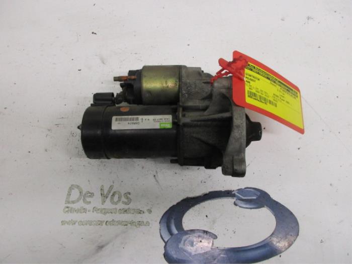 Used Starter Peugeot 406 (8B) 2.2 16V Price € 55,00 Margin scheme offered by De Vos Onderdelen
