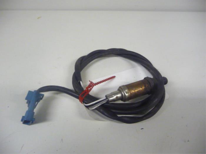 Usados Sonda Lambda Peugeot 605 (6B) 2.0 SLi,Pleiade 16V Precio € 45,00 Norma de margen ofrecido por De Vos Onderdelen
