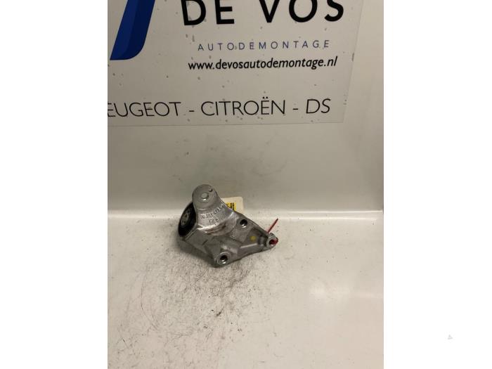 Used Engine mount Citroen Xantia Price € 50,00 Margin scheme offered by De Vos Onderdelen
