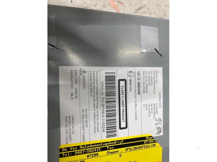 CD player from a Peugeot 308 SW (L4/L9/LC/LJ/LR) 1.6 BlueHDi 120 2015