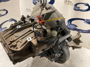 Used Gearbox Peugeot 3008 I (0U/HU) Price € 450,00 Margin scheme offered by De Vos Autodemontagebedrijf