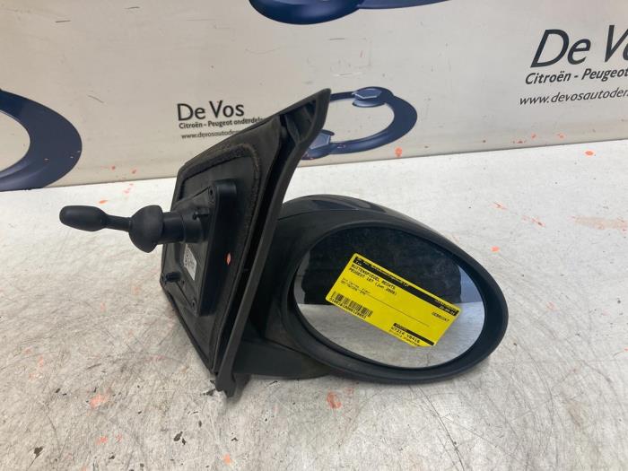 Wing mirror, right Peugeot 107 1.0 12V 8153YS
