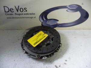 Used Clutch kit (complete) Citroen DS3 (SA) 1.6 HDiF 16V Price € 90,00 Margin scheme offered by De Vos Autodemontagebedrijf