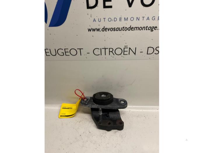 Used Engine mount Citroen C1 1.0 12V Price € 45,00 Margin scheme offered by De Vos Onderdelen