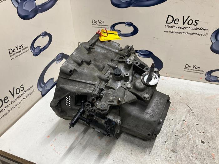 Gearbox from a Peugeot RCZ (4J) 1.6 16V THP 2011