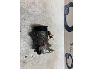 Used Air conditioning pump Peugeot 5008 I (0A/0E) 1.6 BlueHDi 120 Price € 200,00 Margin scheme offered by De Vos Onderdelen