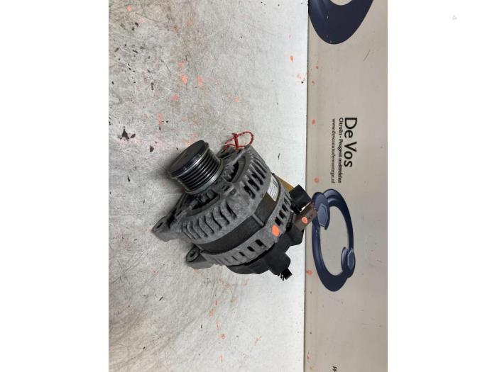 Gebrauchte Dynamo Peugeot 3008 II (M4/MC/MJ/MR) 1.5 BlueHDi 130 Preis € 100,00 Margenregelung angeboten von De Vos Onderdelen