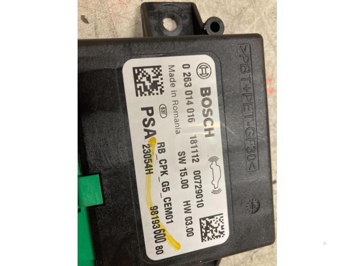 PDC Module from a Peugeot 3008 2019