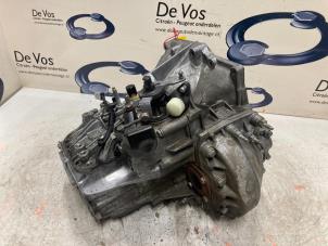 Używane Skrzynia biegów Citroen C4 Picasso (3D/3E) Cena € 900,00 Procedura marży oferowane przez De Vos Autodemontagebedrijf