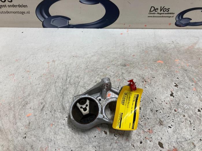 Used Engine mount Citroen Berlingo 1.6 BlueHDI 75 Price € 60,00 Margin scheme offered by De Vos Onderdelen