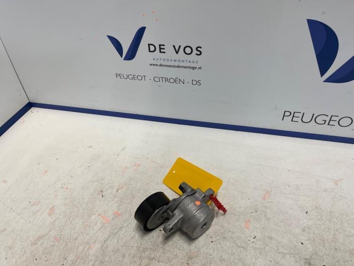 Usados Tensor correa múltiple Peugeot Partner (EA//EF/EN/EU) 1.5 BlueHDi 75 Precio € 70,00 Norma de margen ofrecido por De Vos Onderdelen
