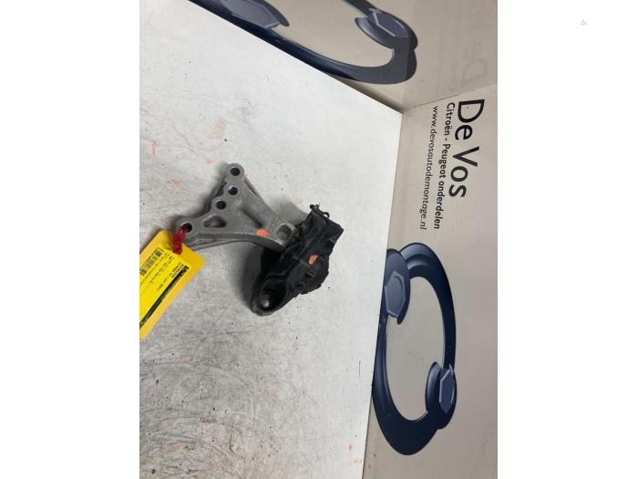 Used Engine mount Citroen C3 (SX/SW) 1.2 Vti 12V PureTech Price € 55,00 Margin scheme offered by De Vos Onderdelen