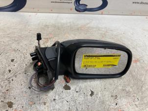 Used Wing mirror, right Peugeot 307 (3A/C/D) 1.6 16V Price € 55,00 Margin scheme offered by De Vos Autodemontagebedrijf
