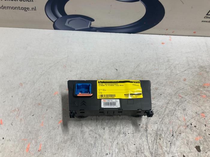 Heater control panel Citroen C3 Picasso 1.6 16V VTI 120 6452Q3 VALEO