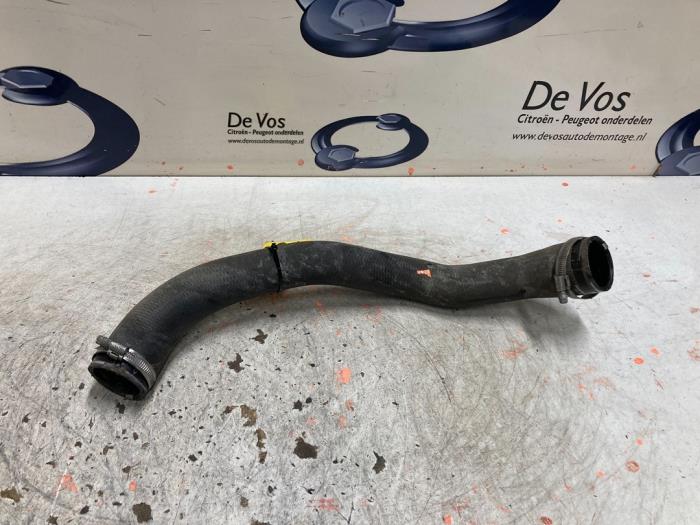 Gebrauchte Intercooler Schlauch Citroen C4 Picasso (3D/3E) 1.6 BlueHDI 120 Preis € 30,00 Margenregelung angeboten von De Vos Onderdelen