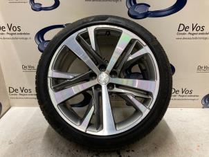 Gebrauchte Felge + Reifen Peugeot RCZ Preis € 200,00 Margenregelung angeboten von De Vos Autodemontagebedrijf