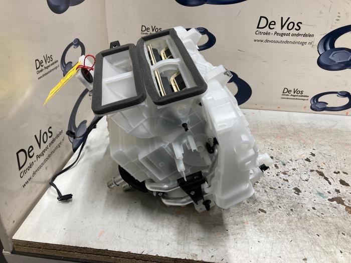 Heater housing Peugeot Expert 2.0 Blue HDi 150 16V - 1660739980 