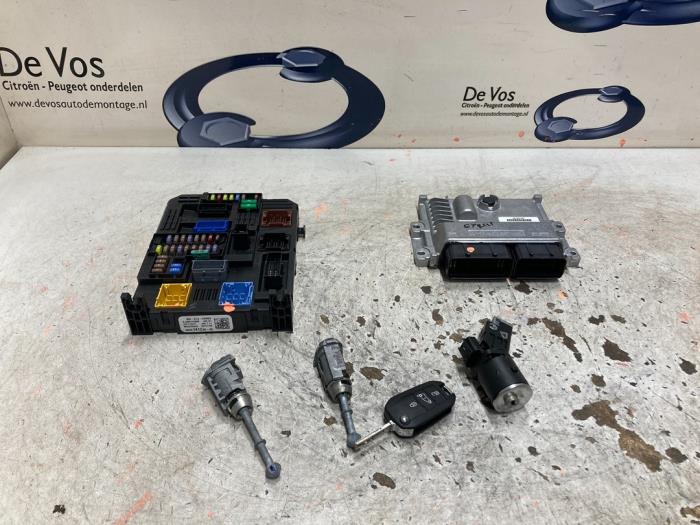 Gebrauchte Steuergerät Motormanagement Peugeot Expert (V1/VA/VB/VE/VF/VT/VY) 2.0 Blue HDi 150 16V Preis € 350,00 Margenregelung angeboten von De Vos Onderdelen
