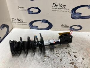 Gebrauchte Stoßdämpferstrebe rechts vorne DS Automobiles DS7 Crossback Preis € 250,00 Margenregelung angeboten von De Vos Autodemontagebedrijf